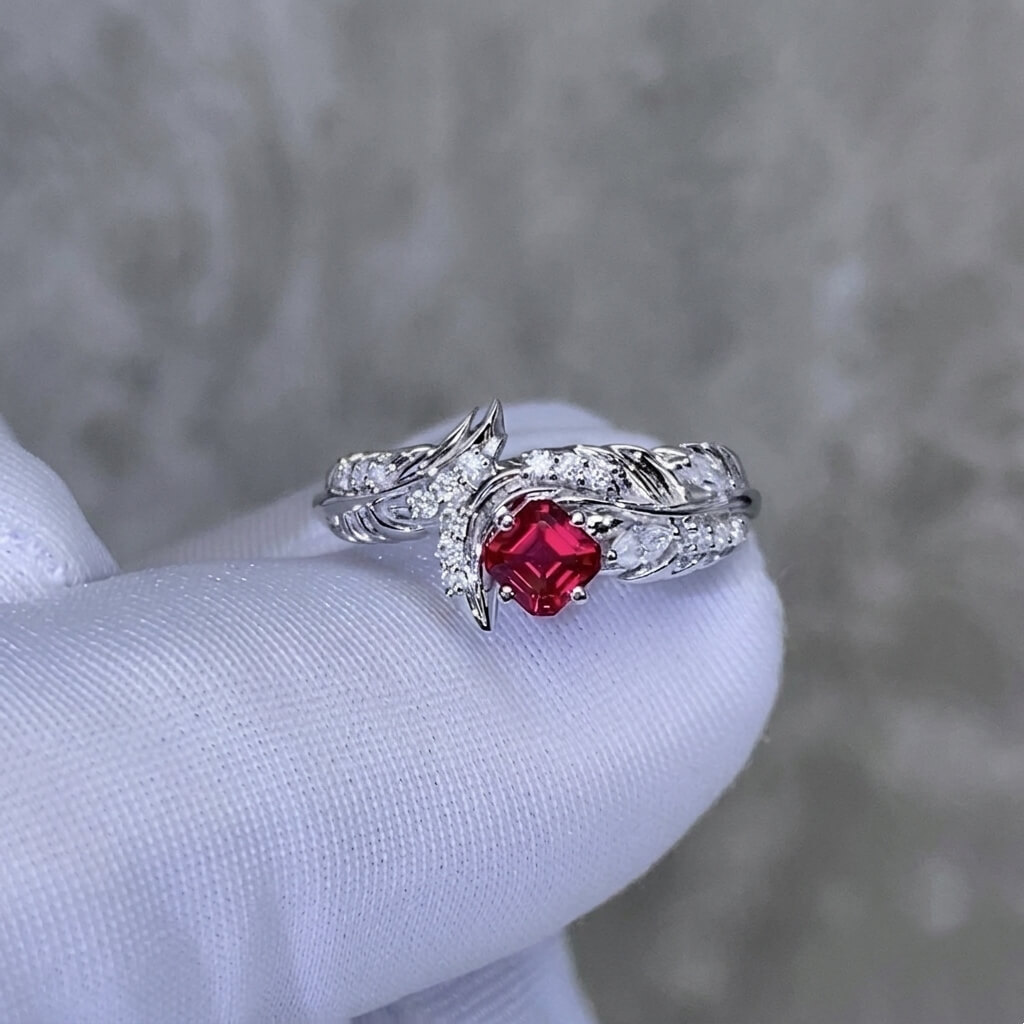 Soul Feather Wedding Ring | 925 Silver Platinum-Plated Moissanite & Red Tourmaline
