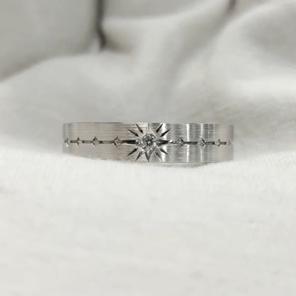 Stars on the Fingertips | 925 Silver Platinum-Plated Moissanite