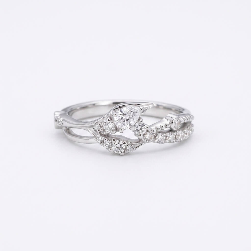 Coiled Devotion | Fishtail Ring  | 925 Sterling Silver Platinum-Plated Moissanite