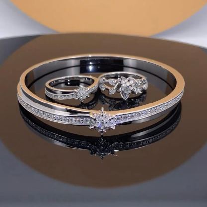 Everlasting Snow Bangle | 999 Pure Silver Platinum-Plated Moissanite