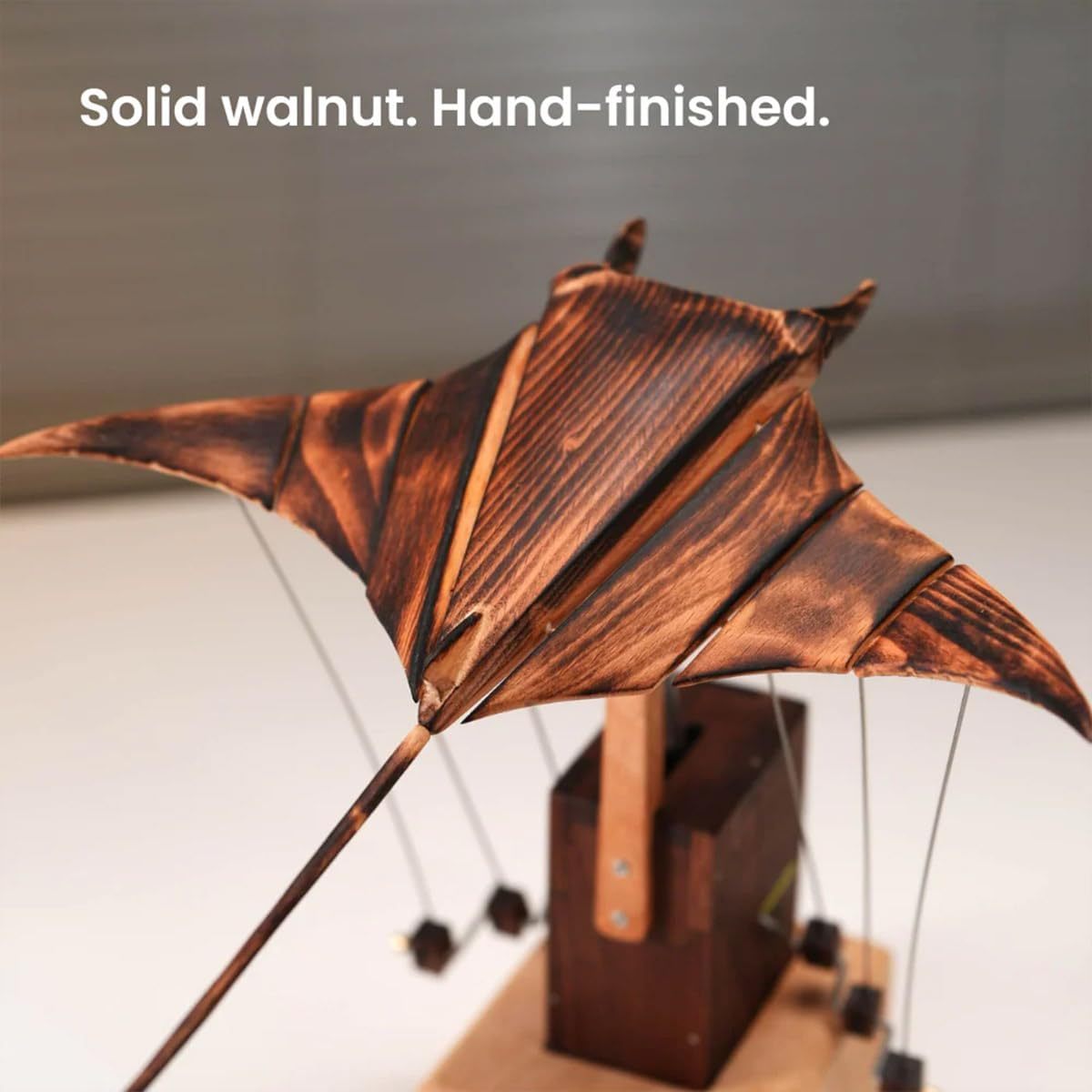 Handmade Wooden Bionic Manta Rayy Dynamic Model, Mechanical Transmission Marine Biological, Desktop Relaxation Decor Gift