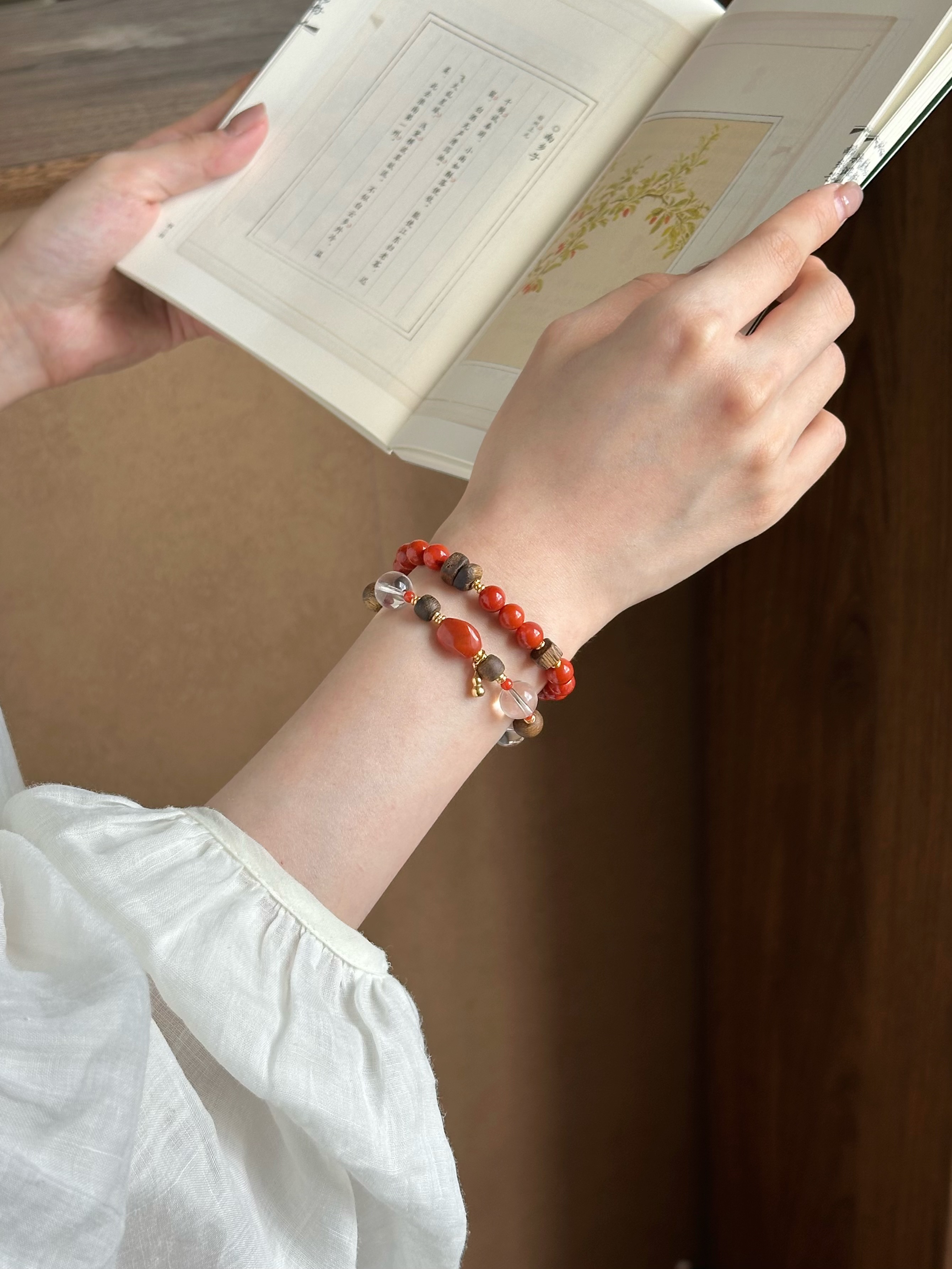 Taoist Metal Element Bracelet | Rowan「Crimson Lunar Glow」Clear Quartz, South Red Agate & Agarwood Bracelet （Clarity & Protection）