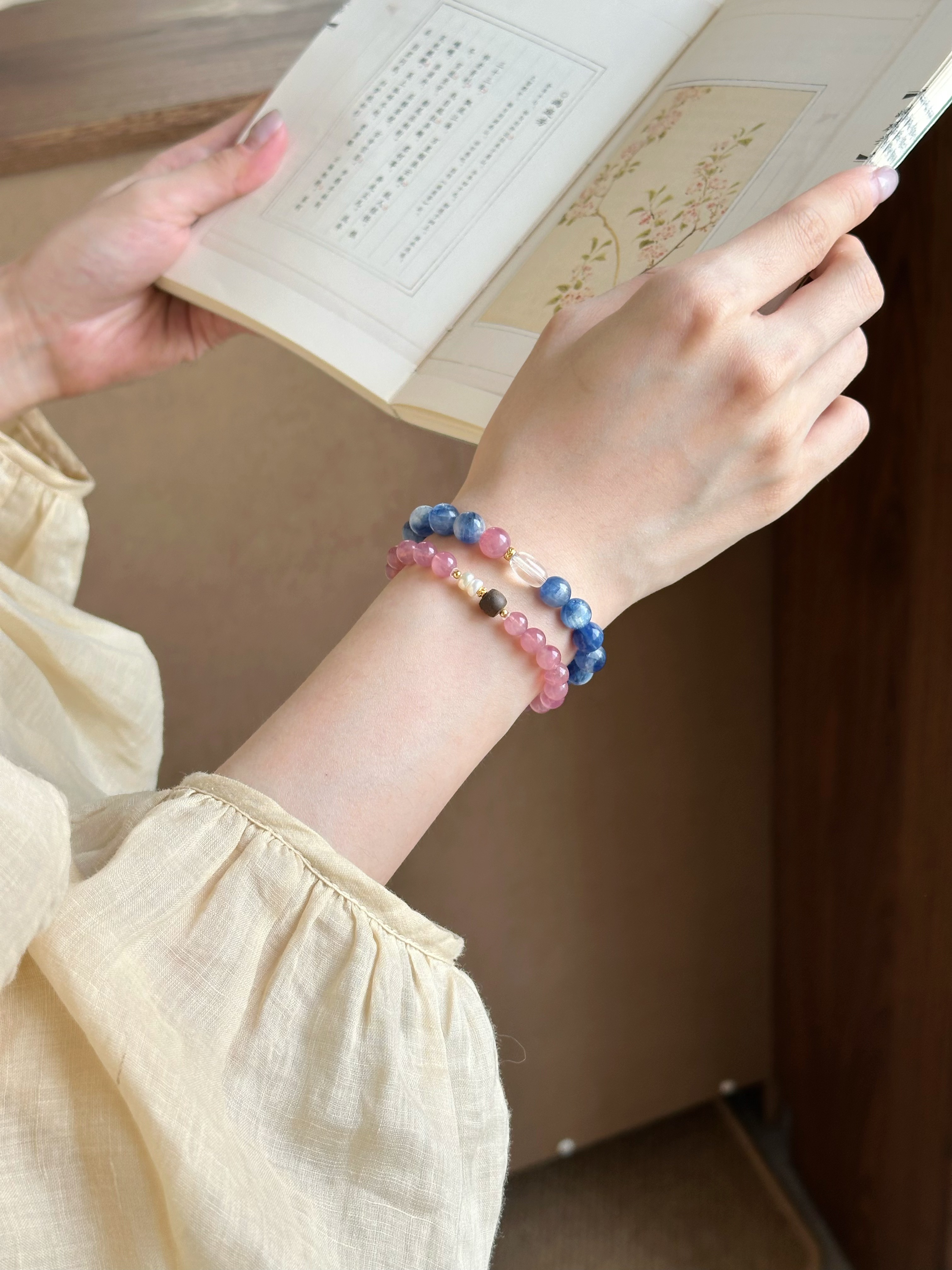 Taoist Water Element Bracelet | Rowan「Serene Riverside Orchid」Blue Apatite, Clear Quartz & Purple Manganese Rose Quartz Bracelet （ Protection, Love & Luck）