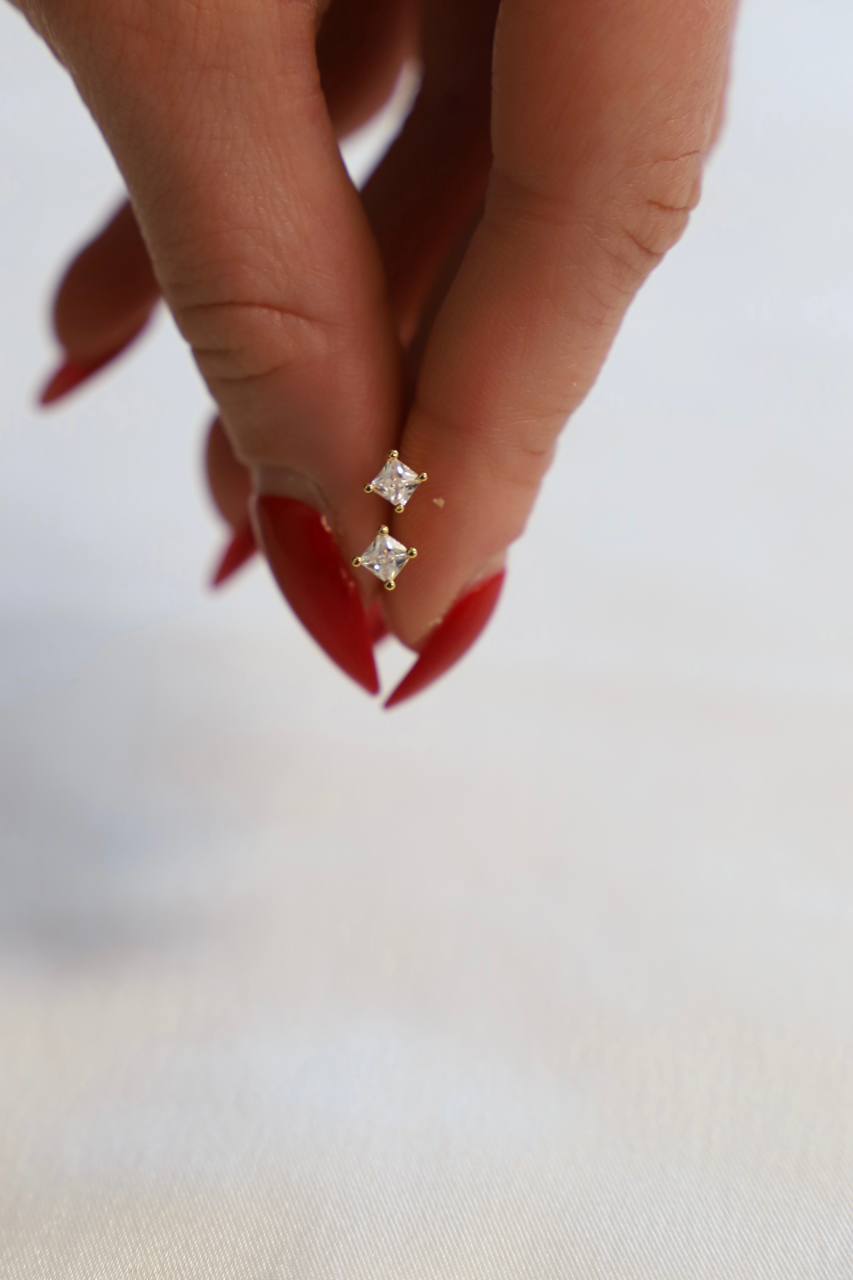 SQUARE CZ STUD-Vavasi