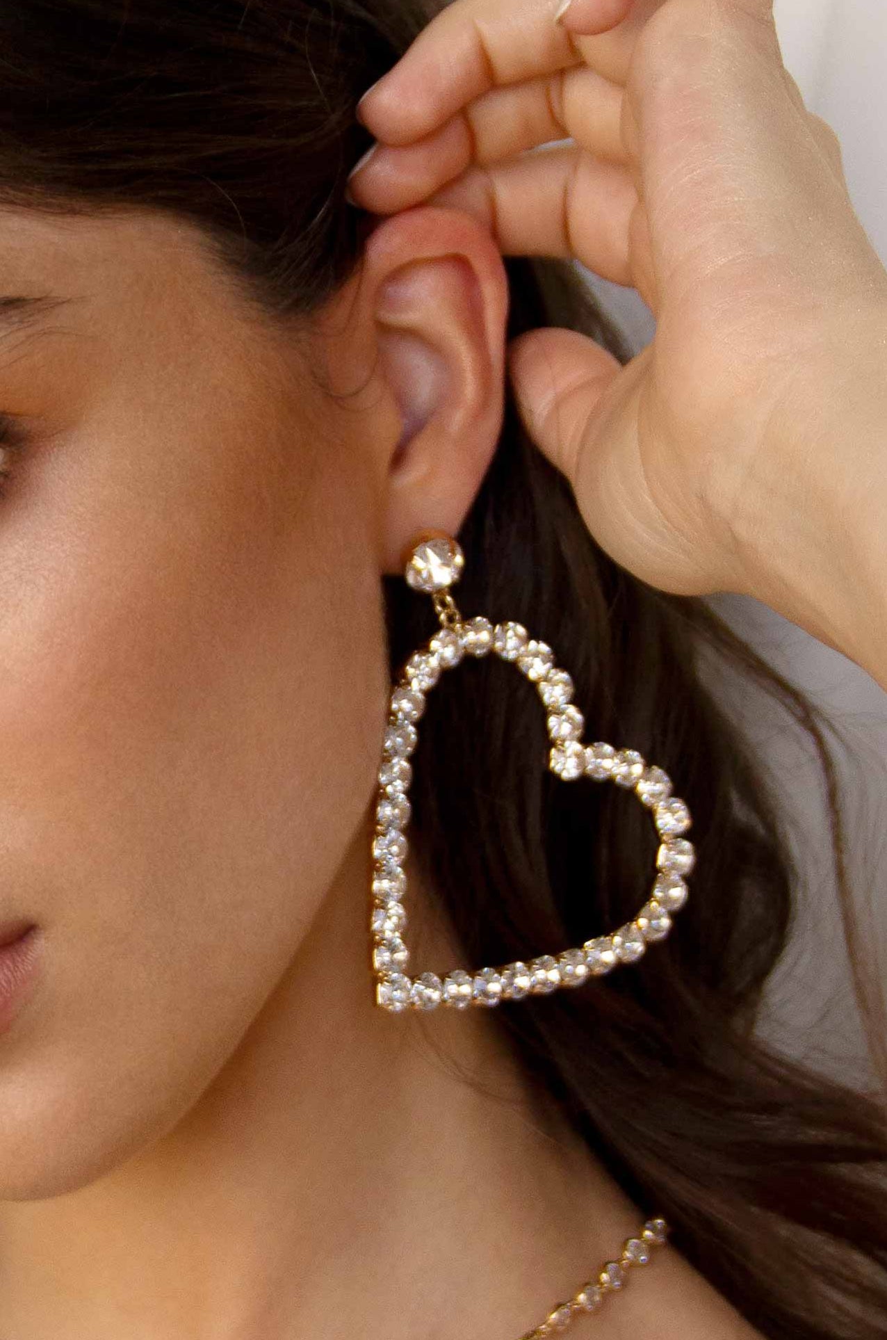 Falling in Crystal Love Dangle Earrings-Vavasi