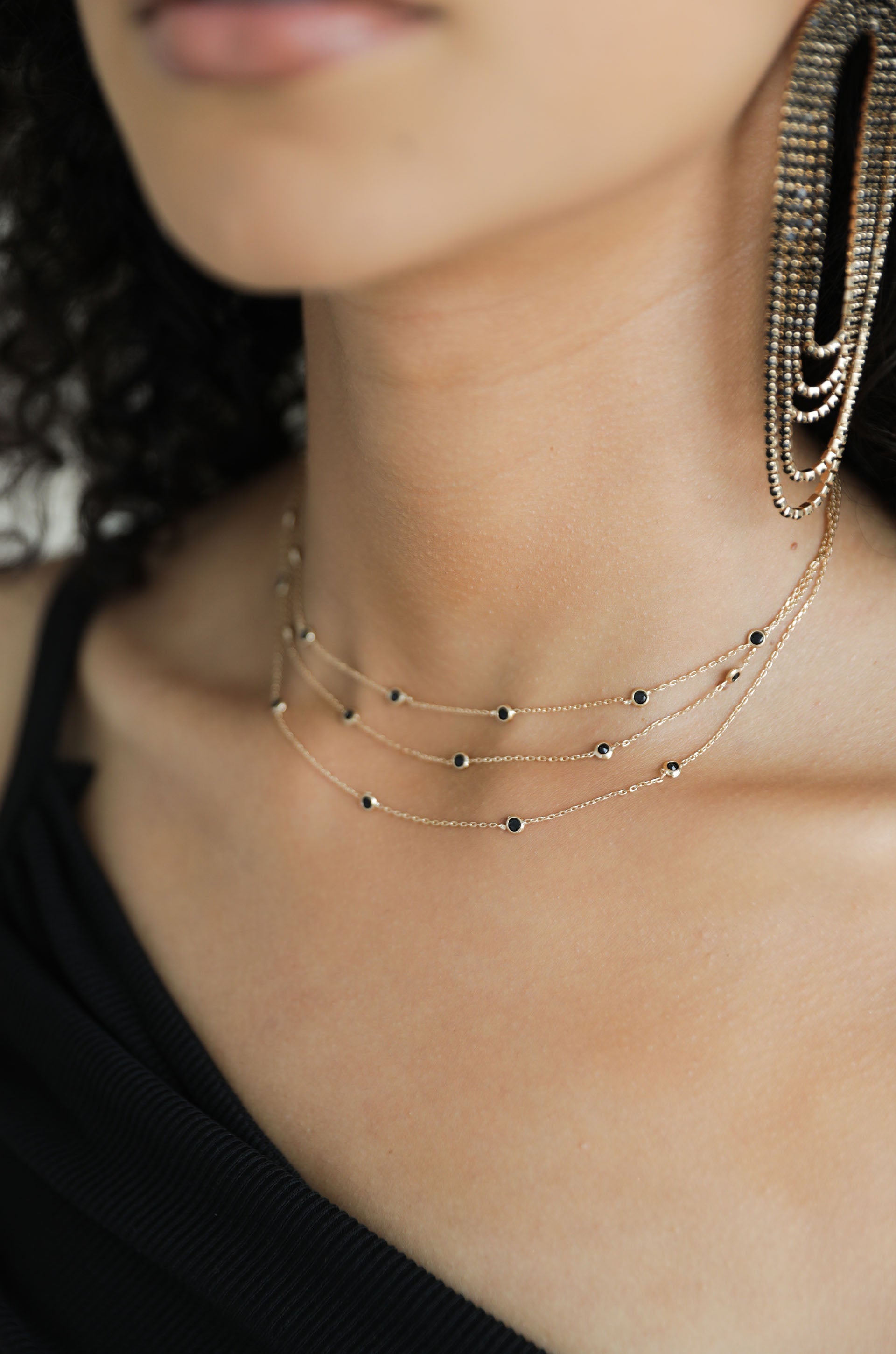 Perfect Crystal Dotted Layered Necklace-Vavasi