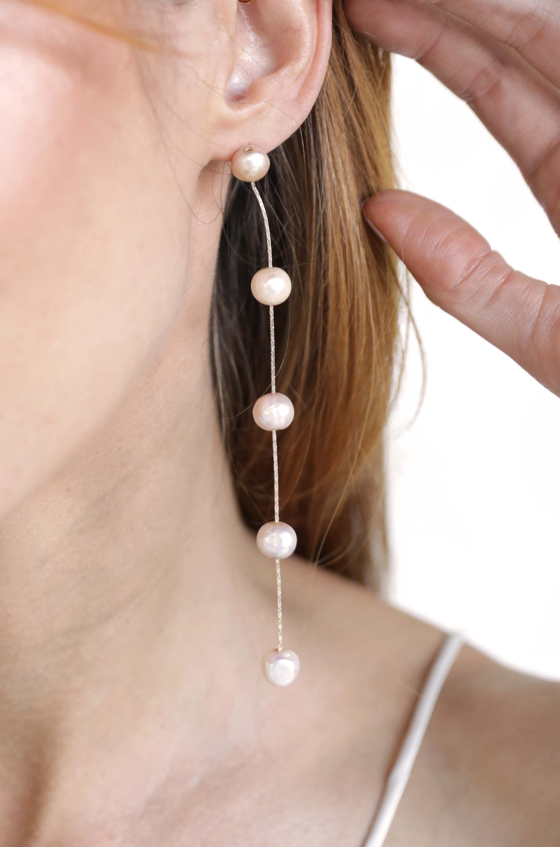 Dripping Pearl Delicate Drop Earrings-Vavasi