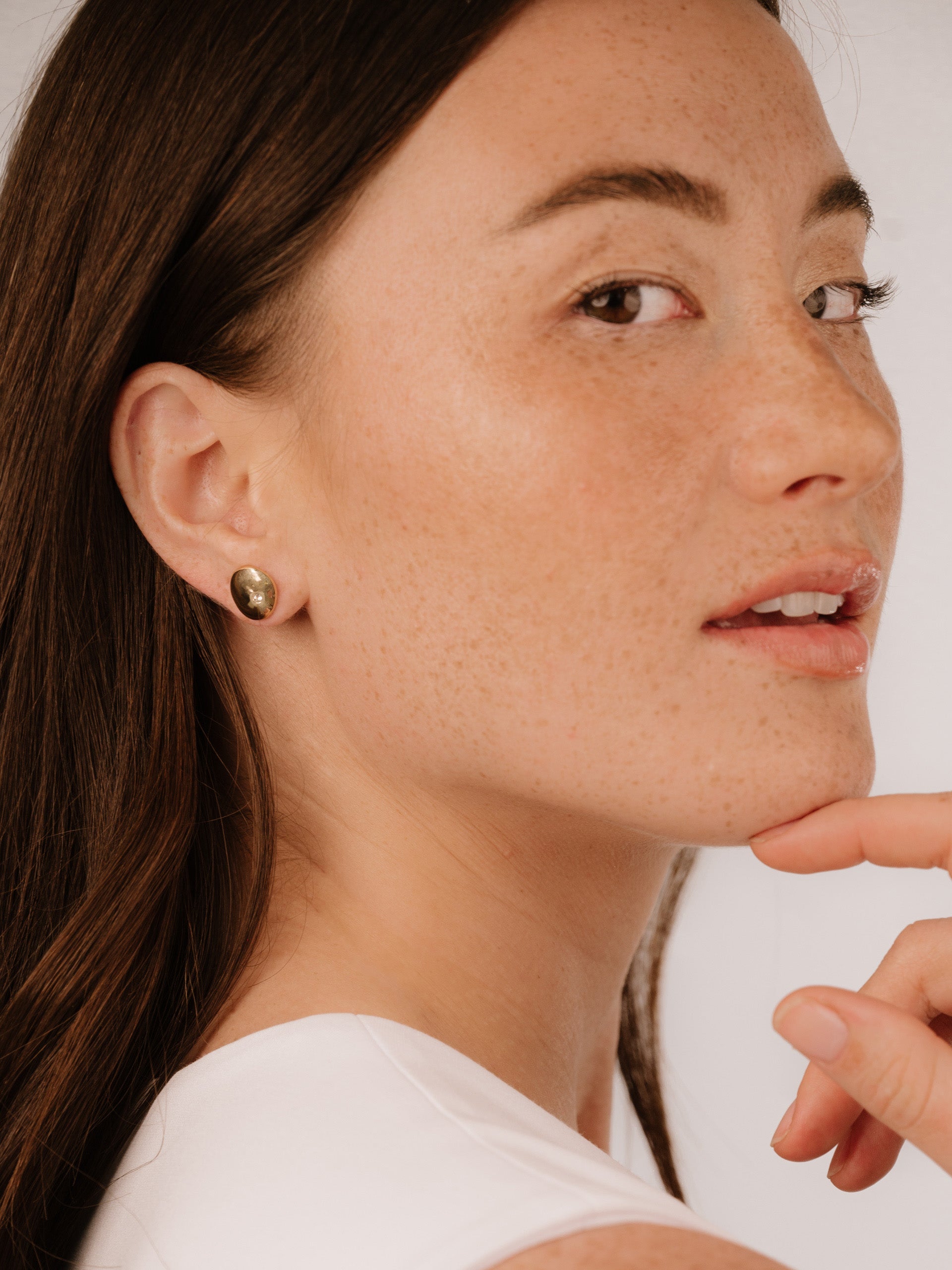 Polished Pebble Crystal Stud Earrings-Vavasi