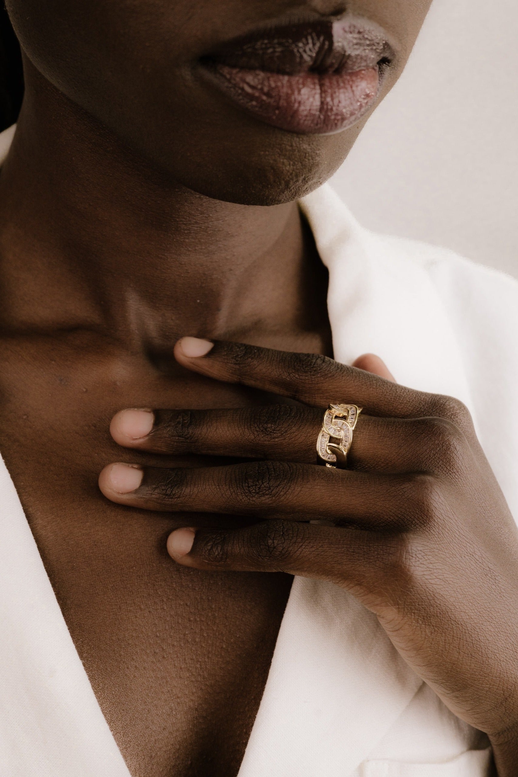 Adjustable Crystal Link Ring-Vavasi