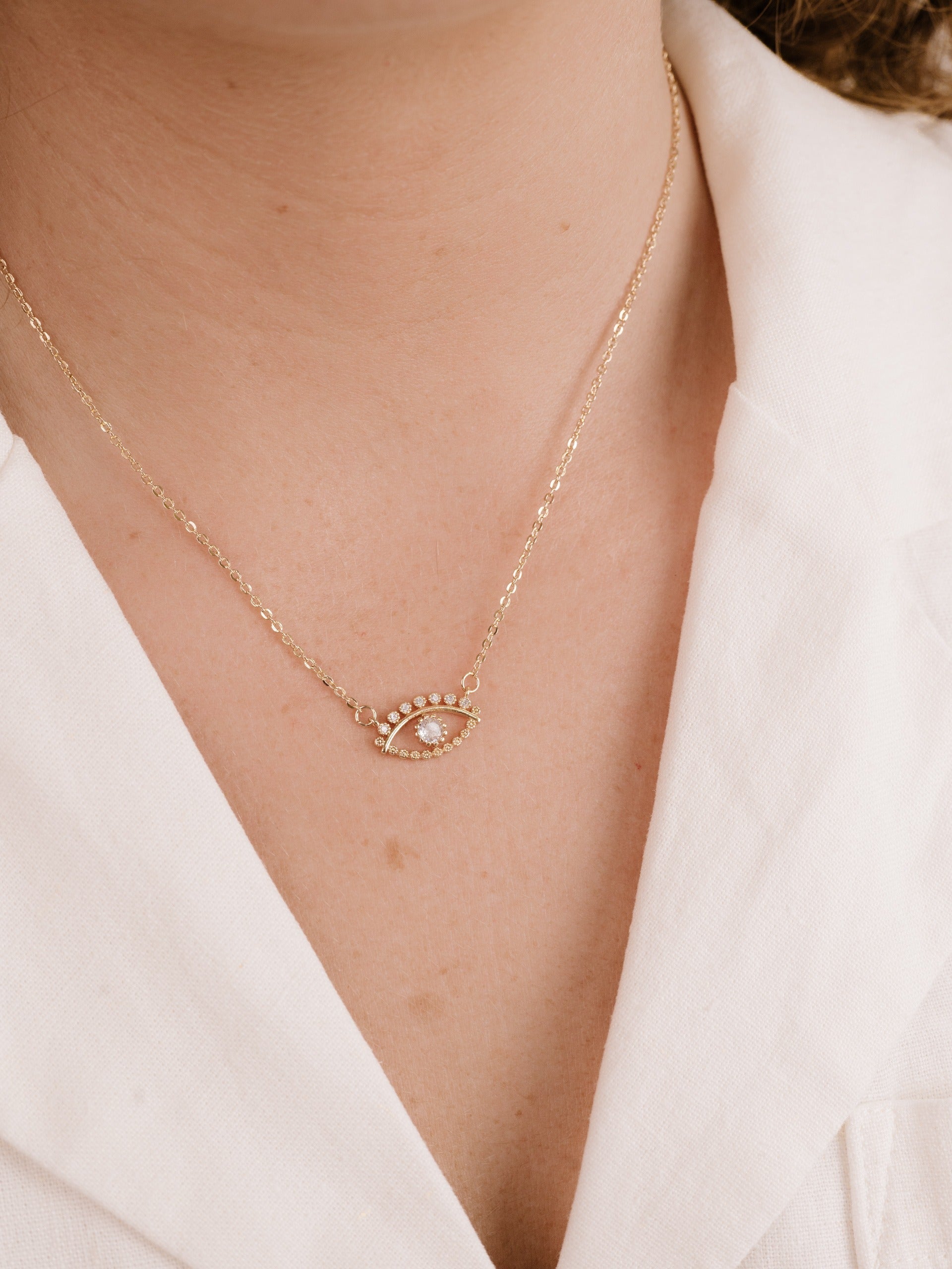 All Knowing Eye Crystal Necklace-Vavasi