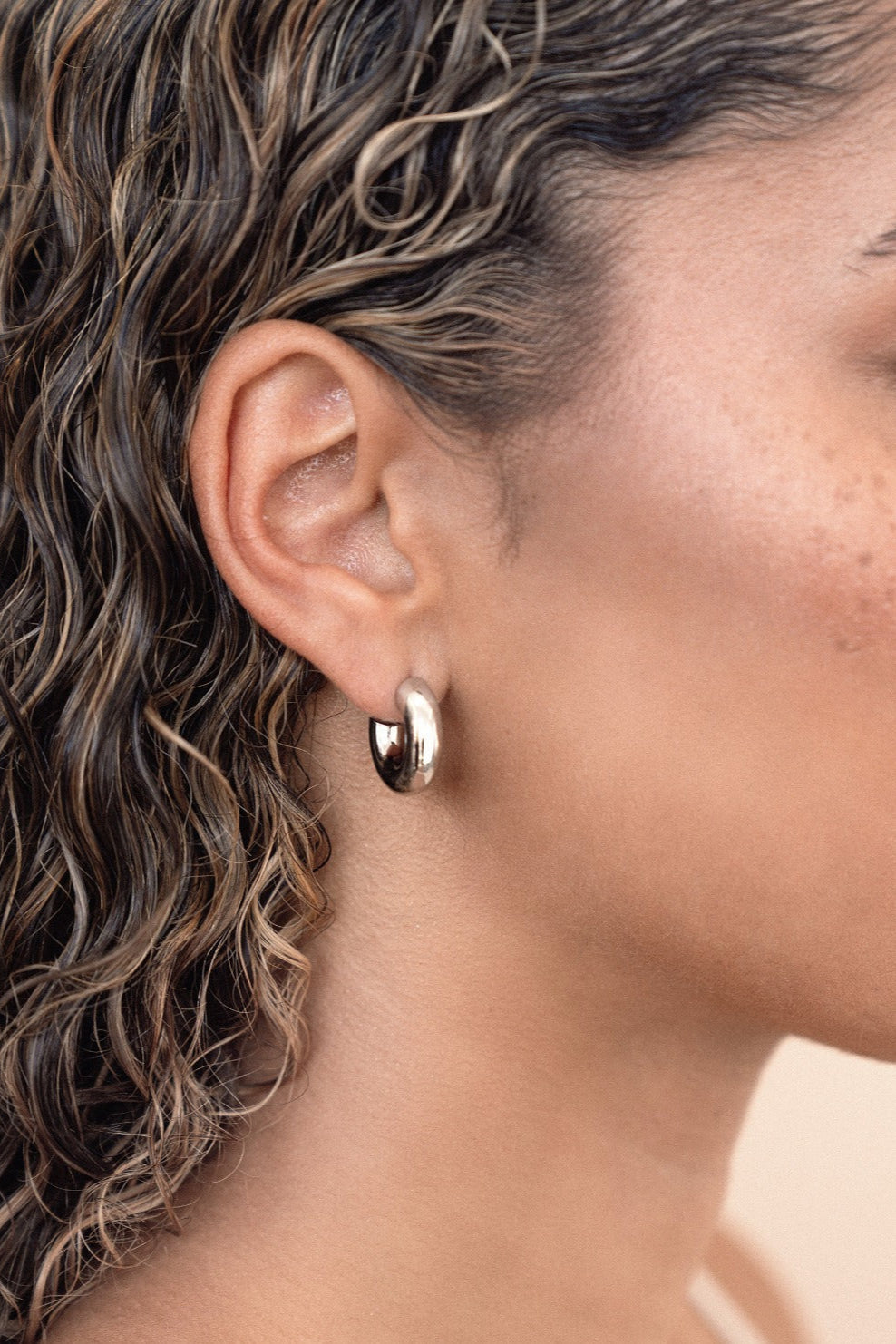 Mini Thick Classic Hoops-Vavasi
