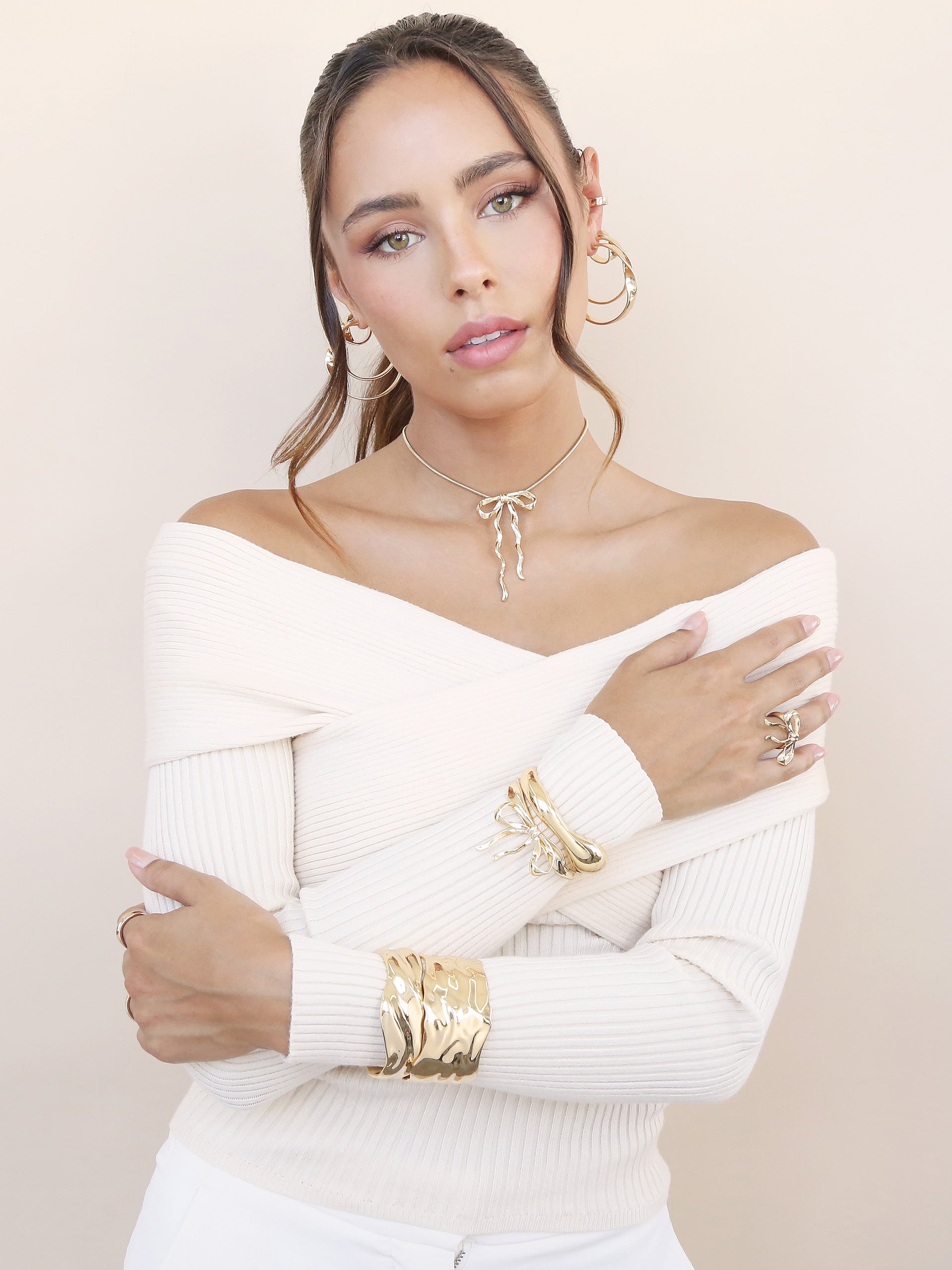 Heirloom Twist Medium Hoops-Vavasi