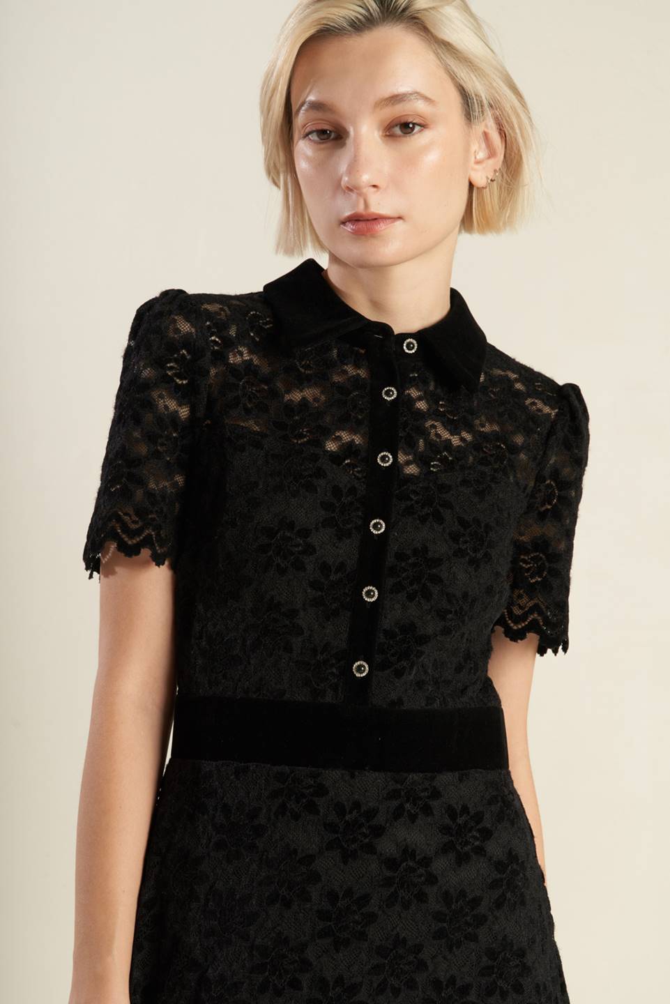 BOLD SYMPHONY WOVEN LACE MIDI DRESS-Vavasi