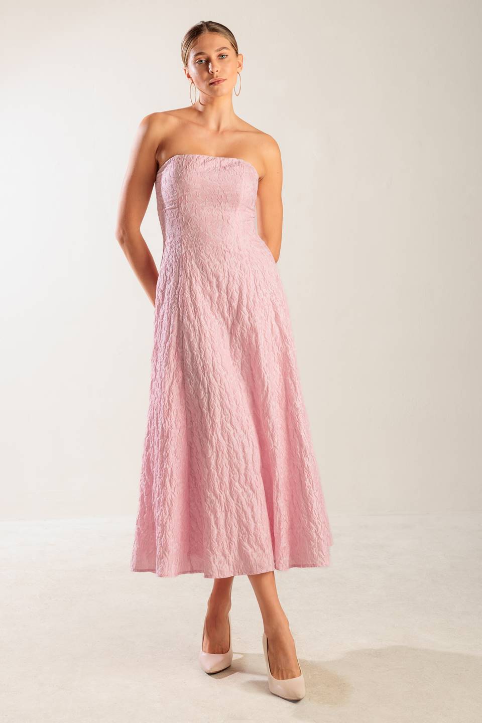 ROLL WITH IT MIDI DRESS - LIGHT PINK-Vavasi