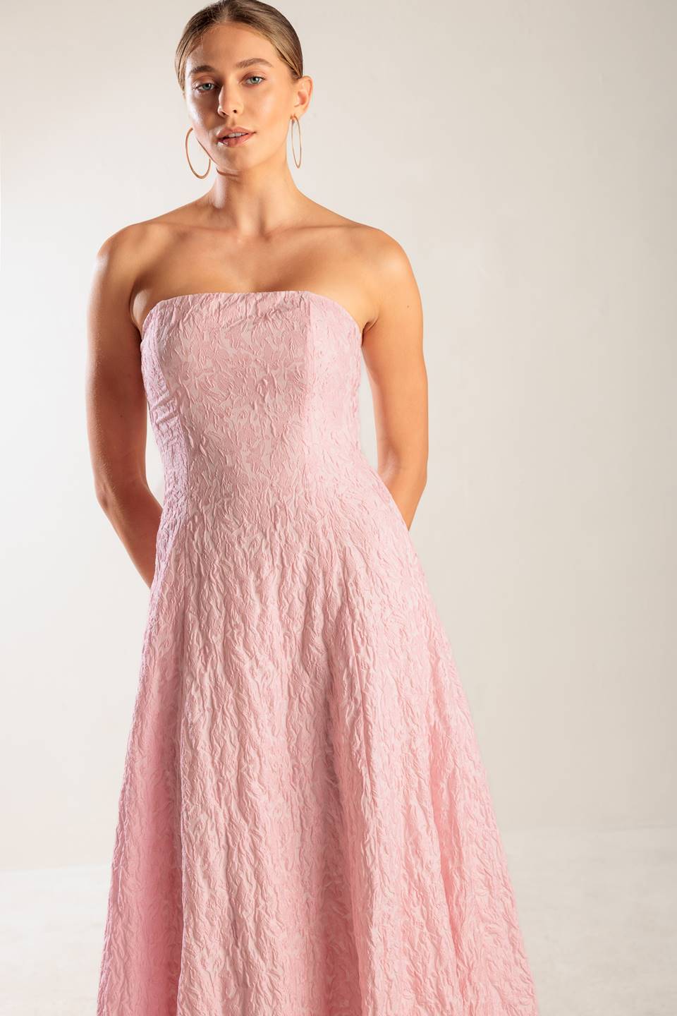 ROLL WITH IT MIDI DRESS - LIGHT PINK-Vavasi