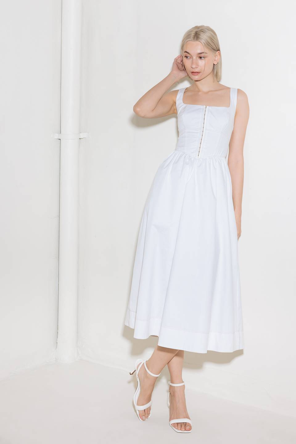 CATCH THE SUN WHITE MIDI DRESS-Vavasi