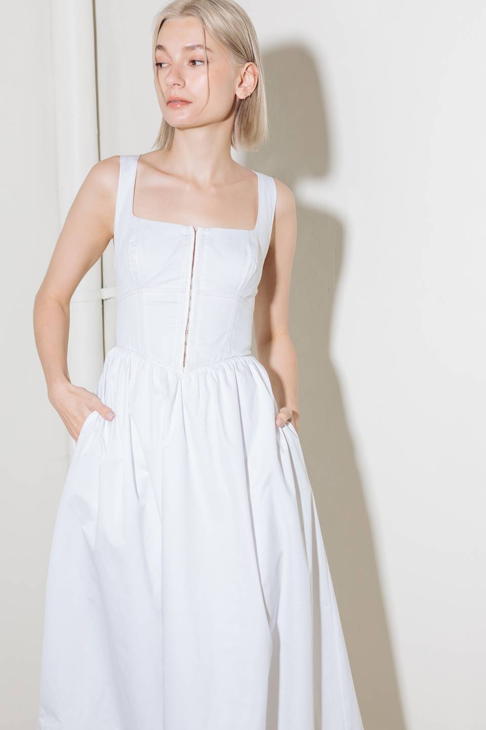 CATCH THE SUN WHITE MIDI DRESS-Vavasi