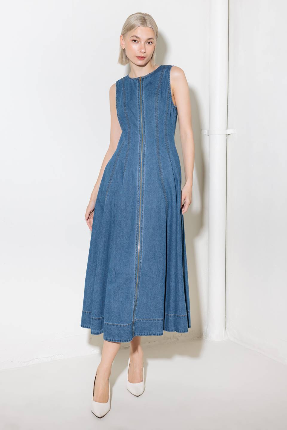 Perry Washed Denim Midi Dress-Vavasi