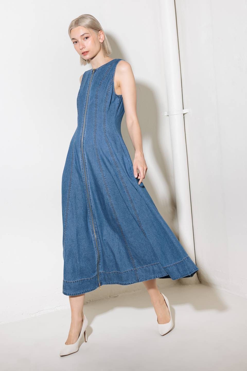 Perry Washed Denim Midi Dress-Vavasi