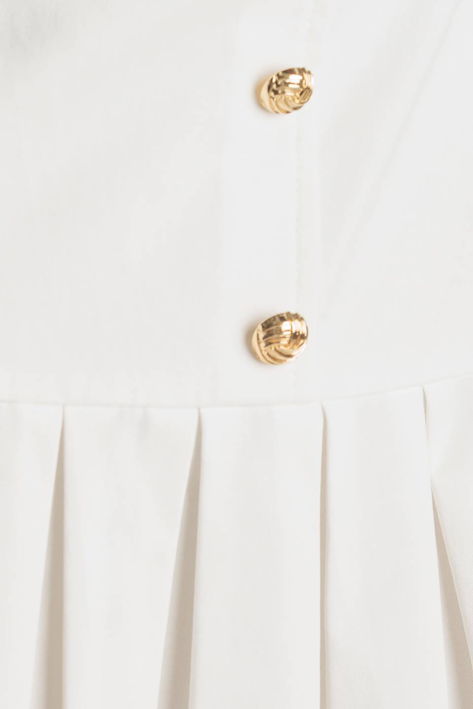 NO COMPARISONS PLEATED SKIRT MINI DRESS - WHITE-Vavasi