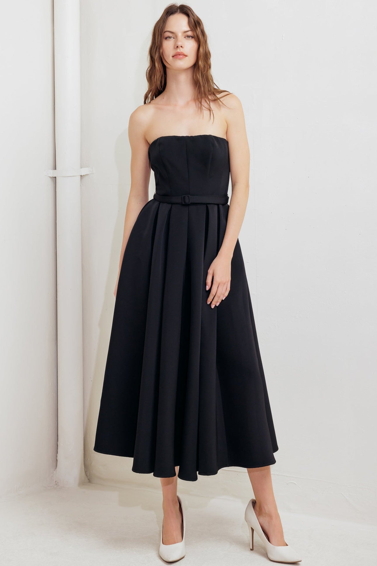 BLACK TIE MUSE STRAPLESS MIDI DRESS-Vavasi