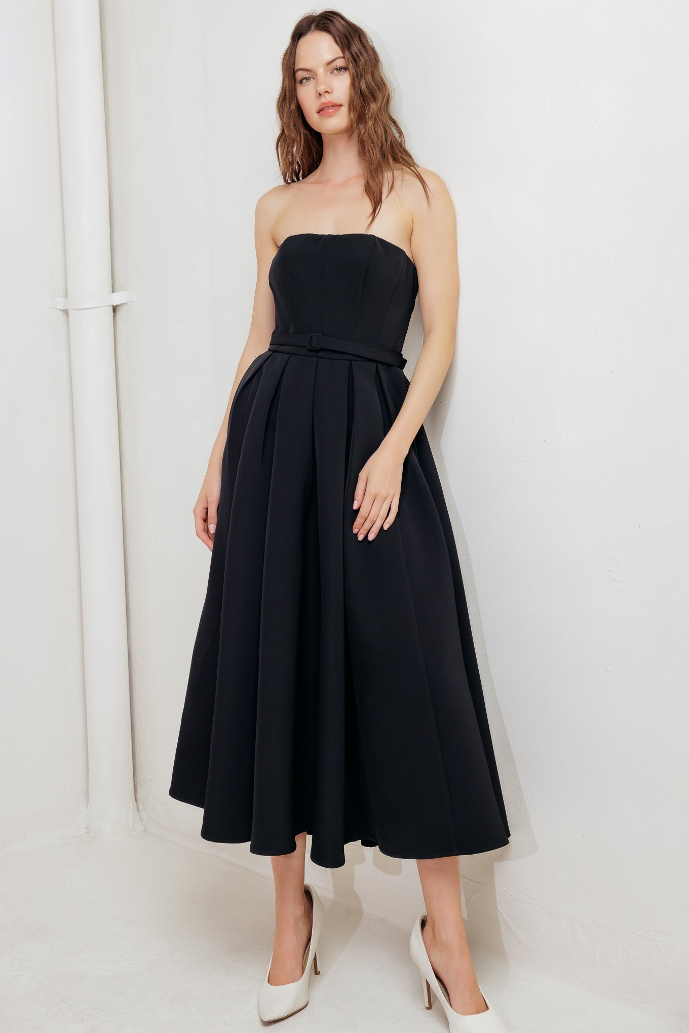 BLACK TIE MUSE STRAPLESS MIDI DRESS-Vavasi