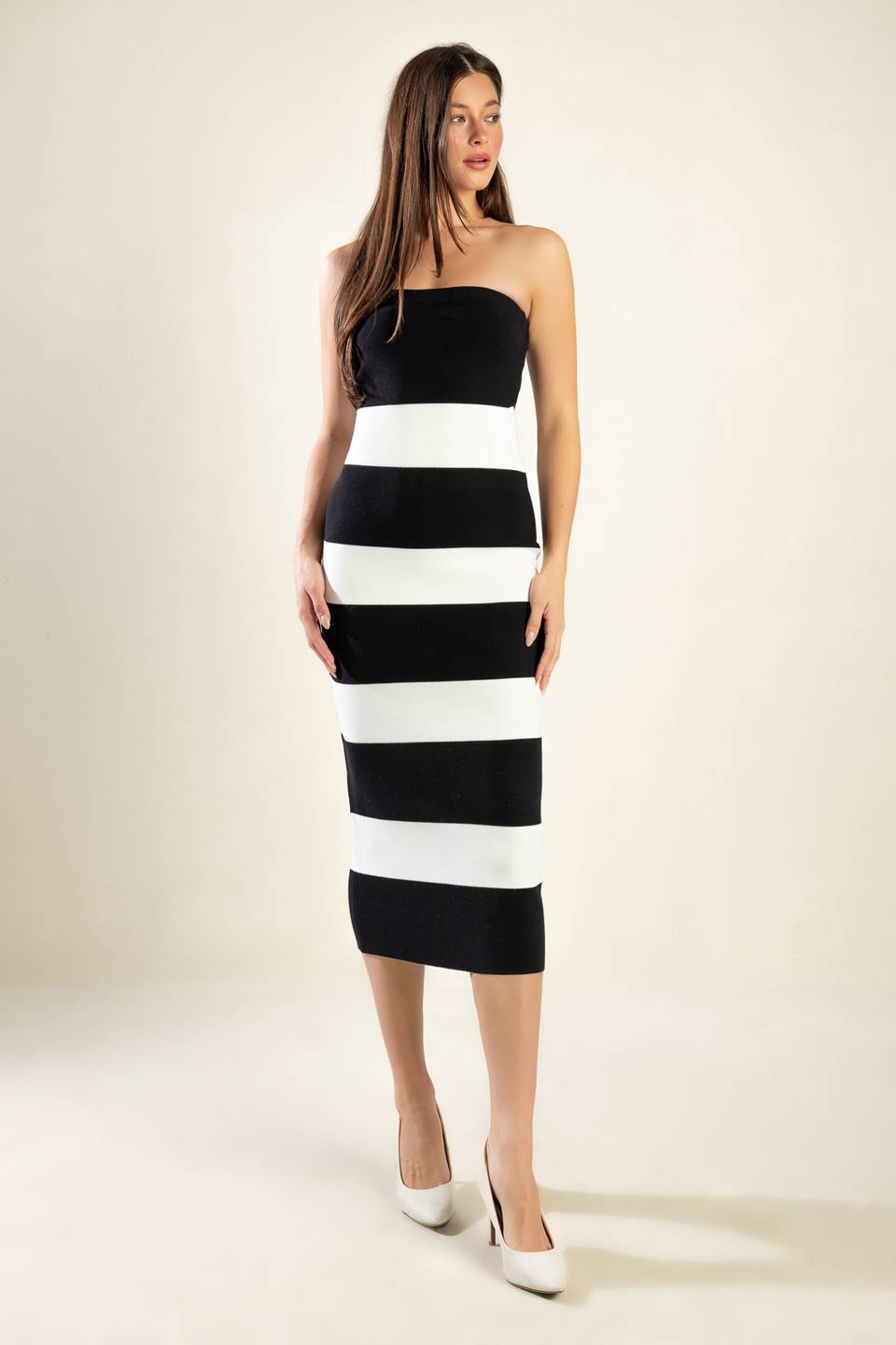 ROMANTIC AFTERNOON - STRAPLESS KNIT DRESS-Vavasi