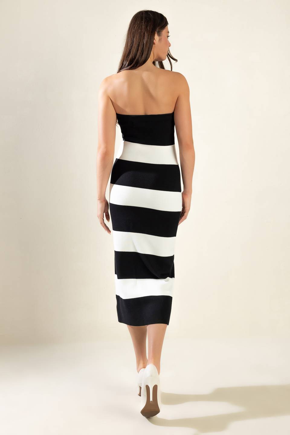 ROMANTIC AFTERNOON - STRAPLESS KNIT DRESS-Vavasi