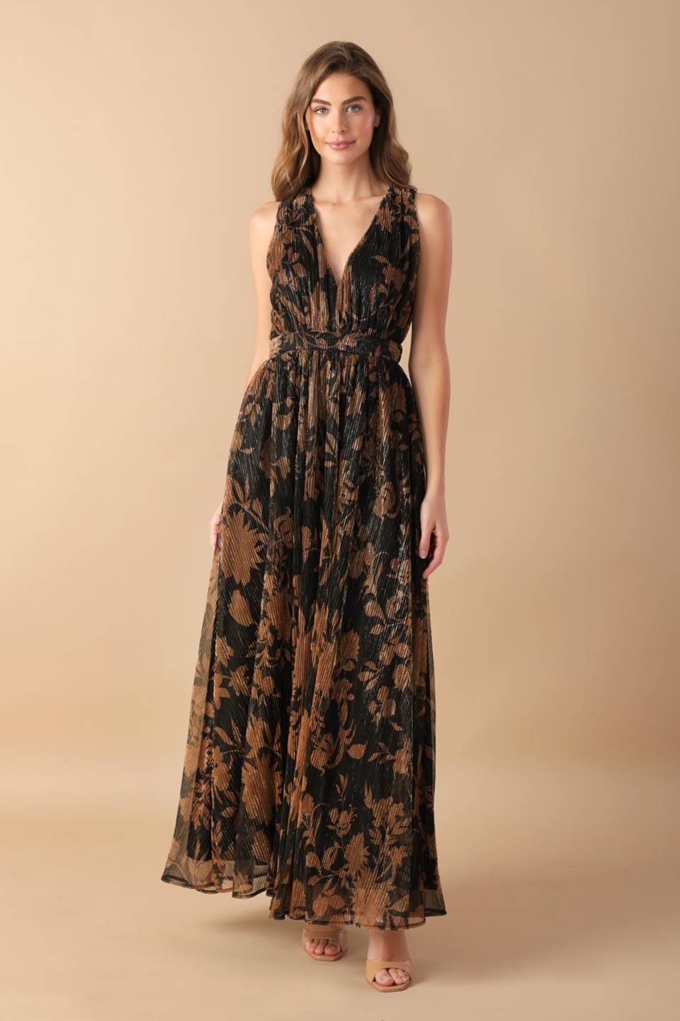 EVERYDAY HUSTLE METALLIC PLEATED MAXI DRESS-Vavasi