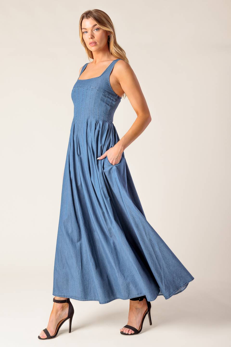 BLUE RIDGE DREAMS PINTUCK DENIM MIDI DRESS-Vavasi