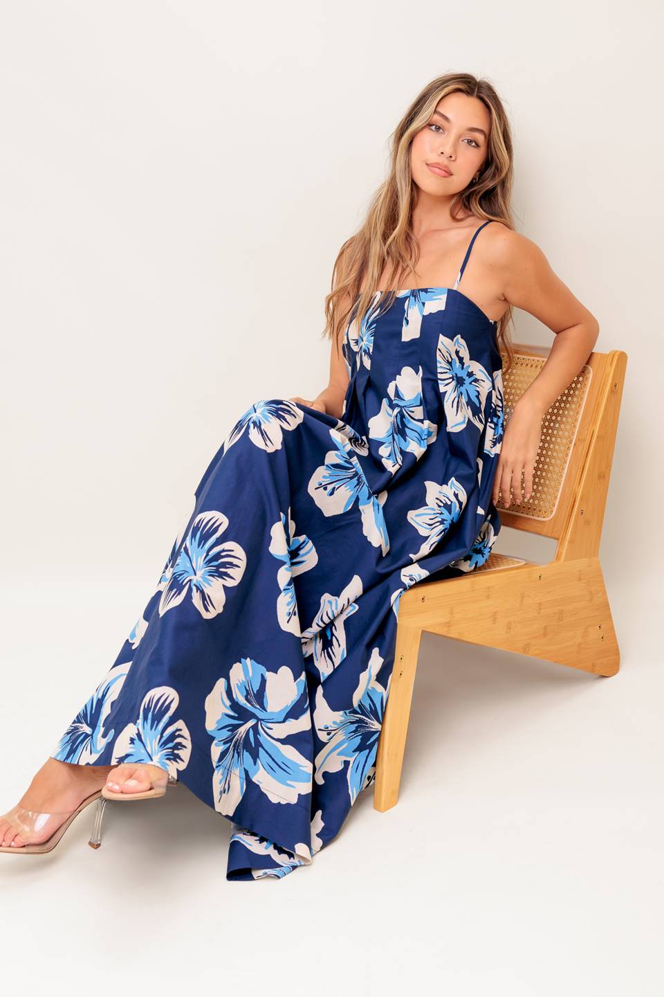 RAYA MAXI DRESS - NAVY FLORAL-Vavasi