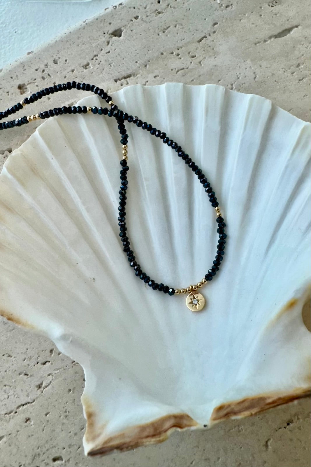 BEADED STAR MEDALLION NECKLACE-Vavasi