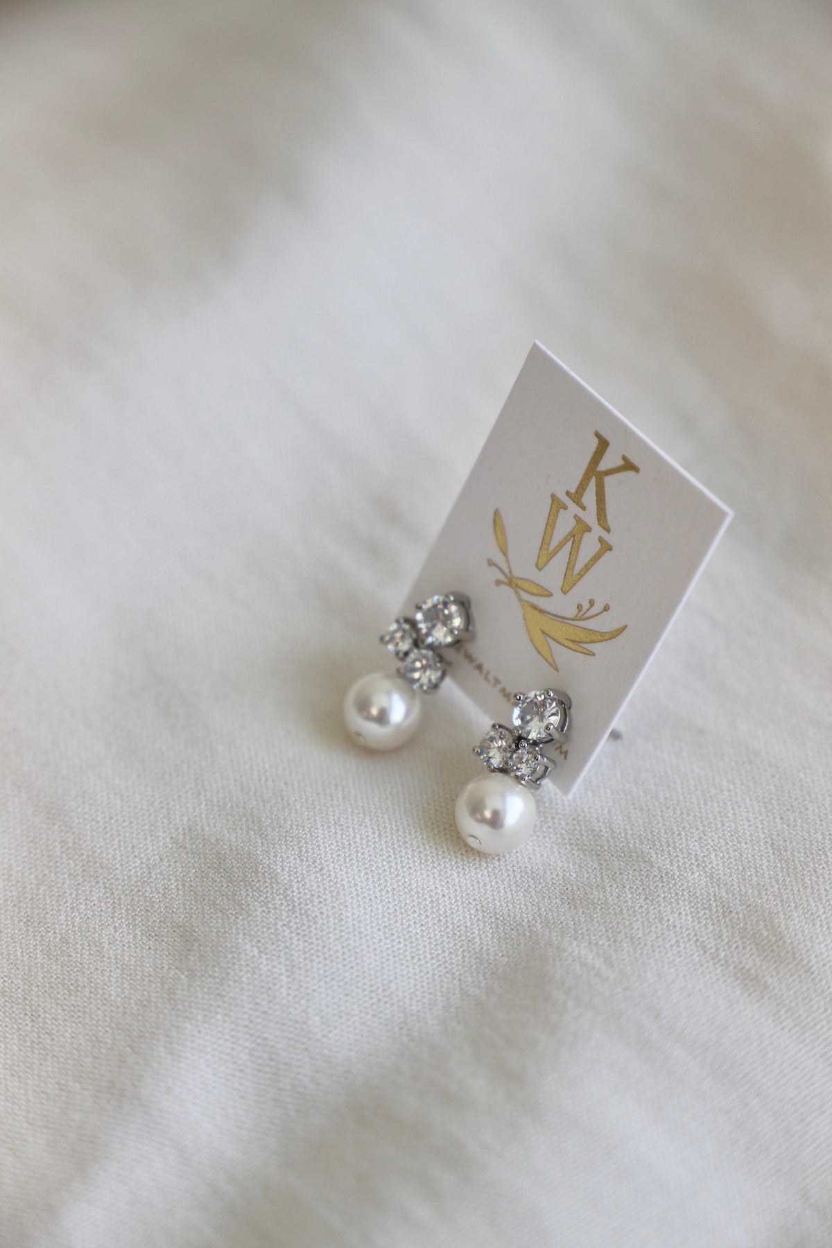 DAHLIA STUD EARRINGS-Vavasi