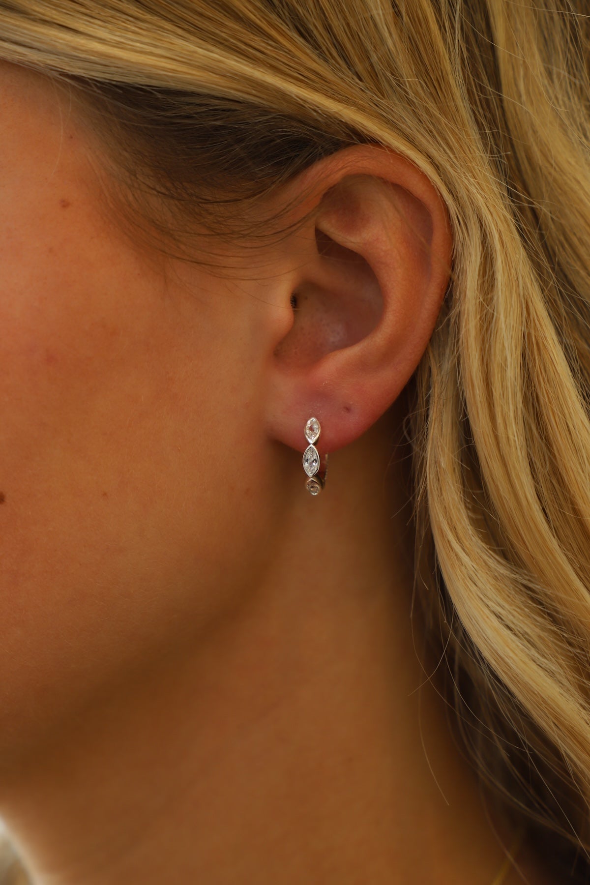 LACE AND TEXTURED HOOPS-Vavasi