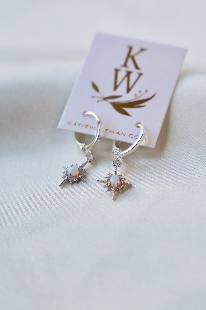 SILVER OPALITE STAR HUGGIES-Vavasi