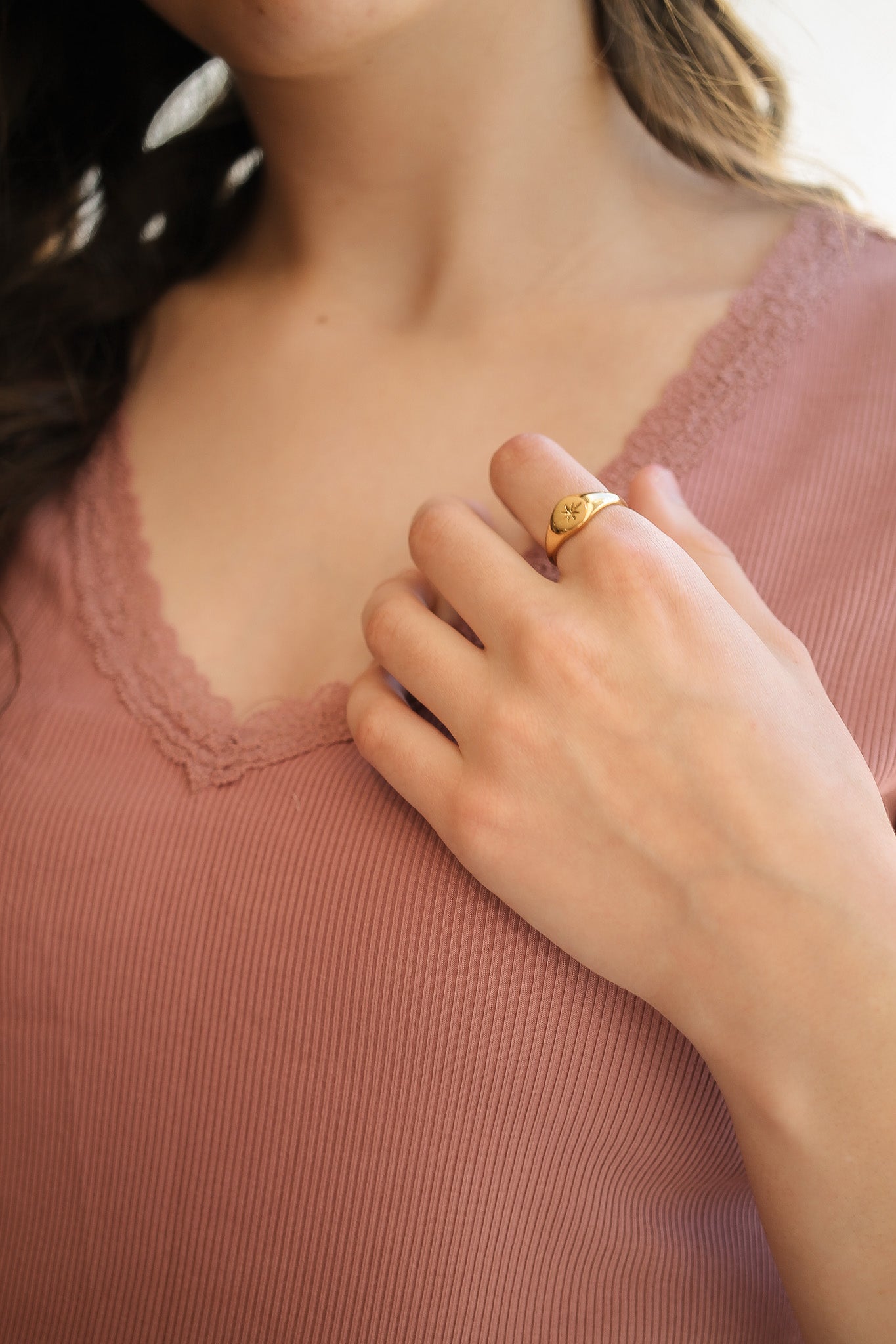 Estelle Ring in Gold-Vavasi