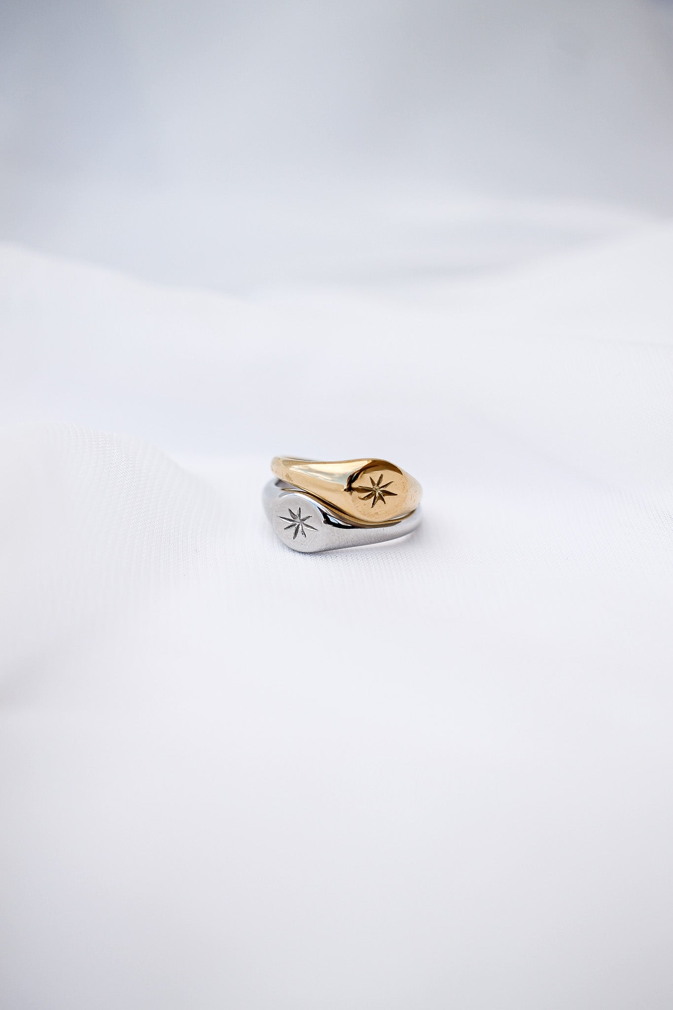 Estelle Ring in Gold-Vavasi