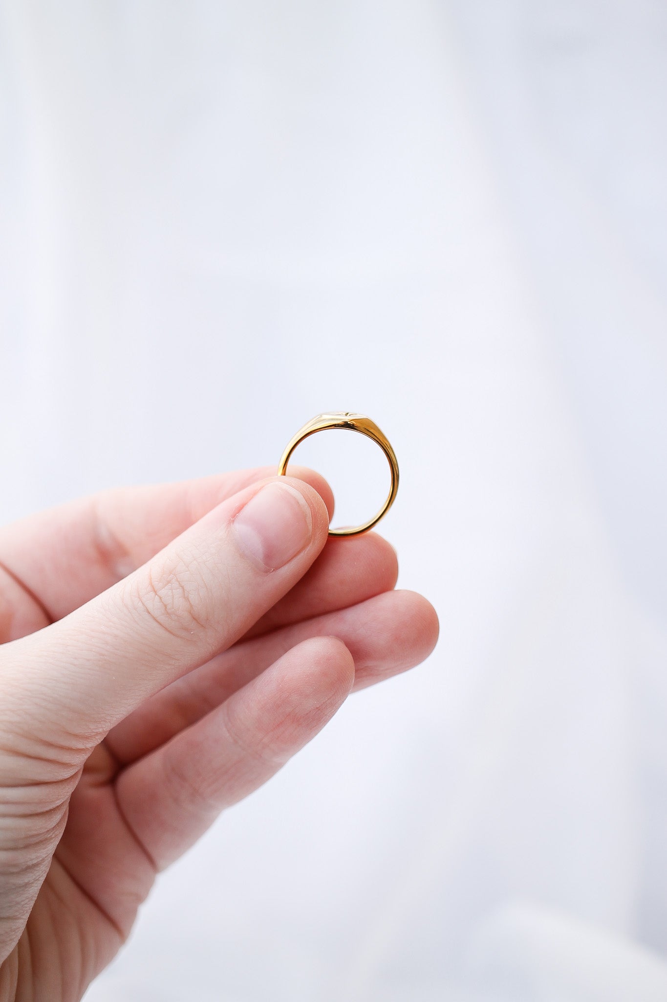 Estelle Ring in Gold-Vavasi