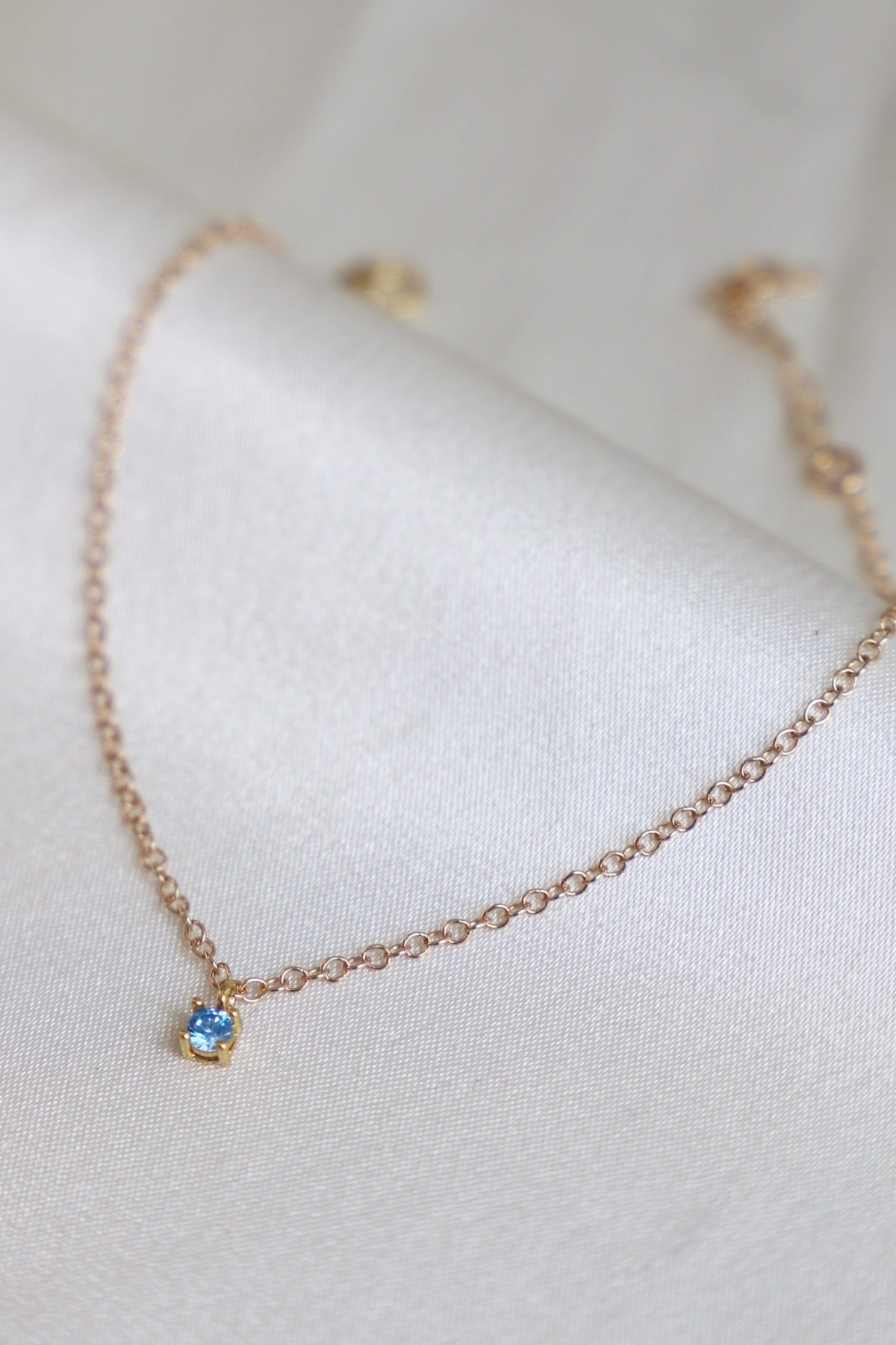 BIRTHSTONE CHARM BRACELET-Vavasi