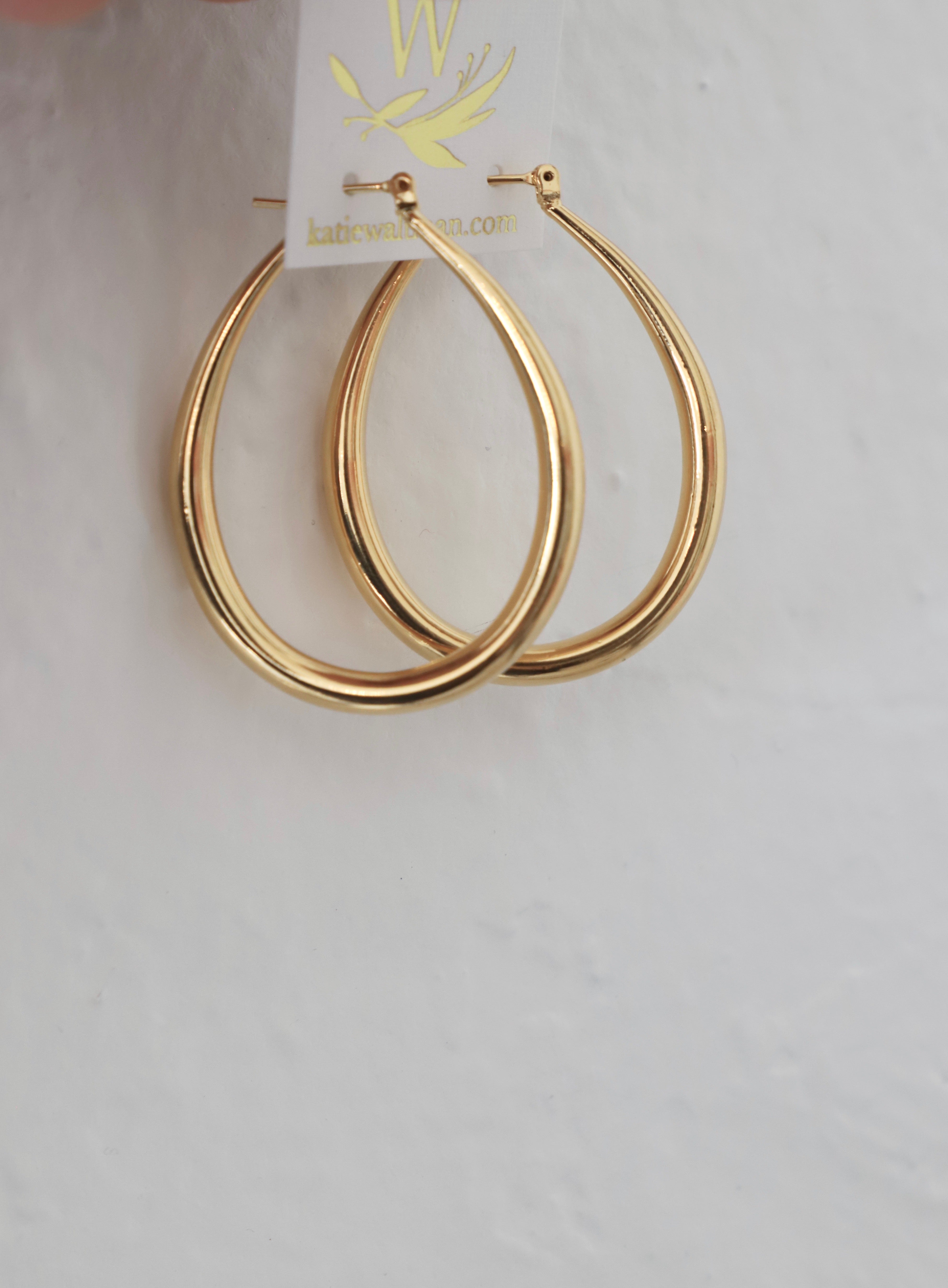 LARGE TEARDROP HOOP EARRINGS-Vavasi