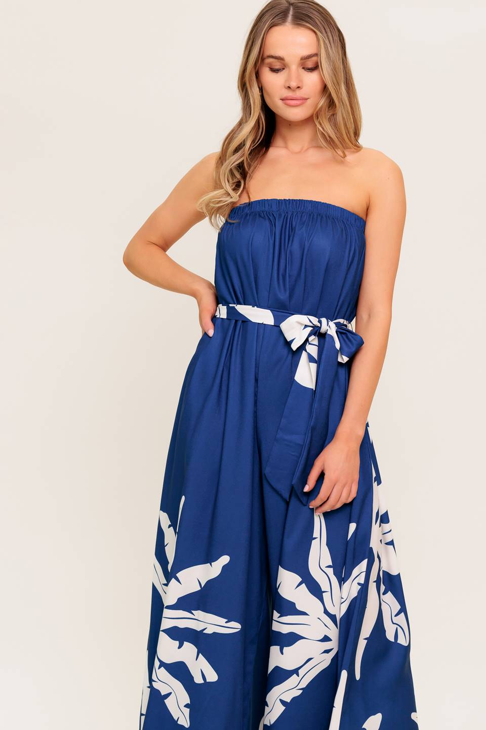 NOLANI STRAPLESS JUMPSUIT - NAVY & WHITE-Vavasi