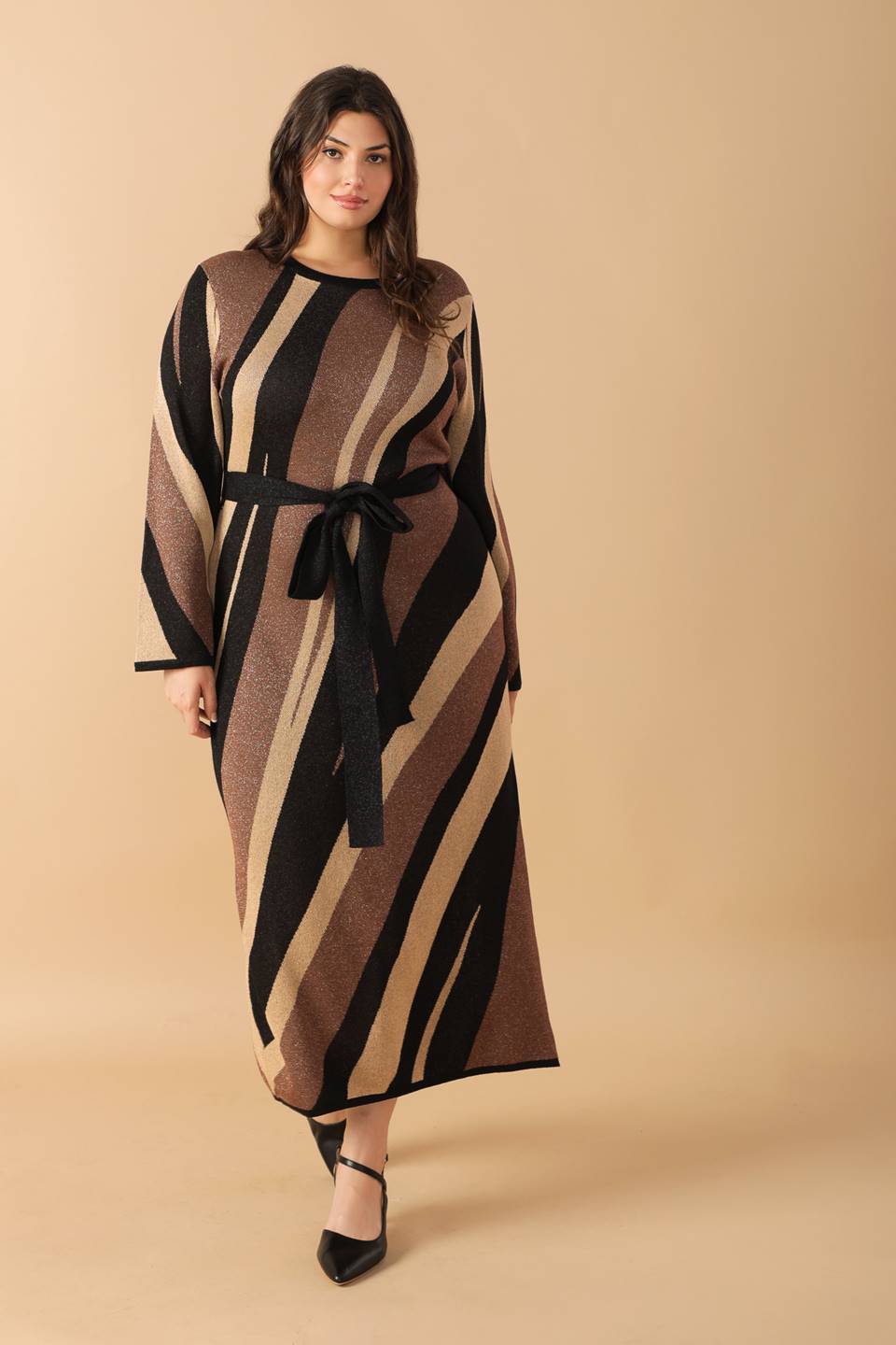 PUT ON A SMILE MIDI SWEATER DRESS-Vavasi