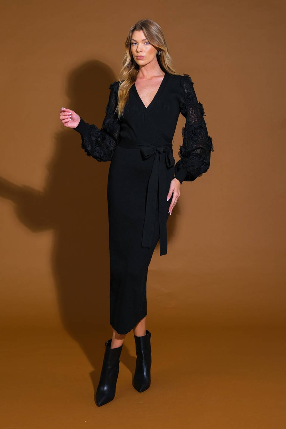PERFECT BALANCE  SWEATER MIDI DRESS-Vavasi