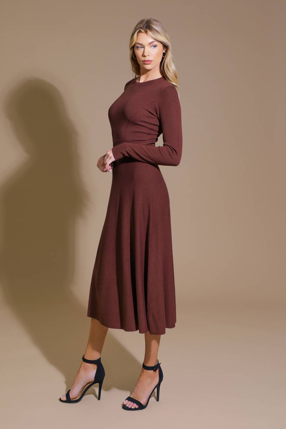 PLACE TO BE SWEATER MIDI DRESS-Vavasi