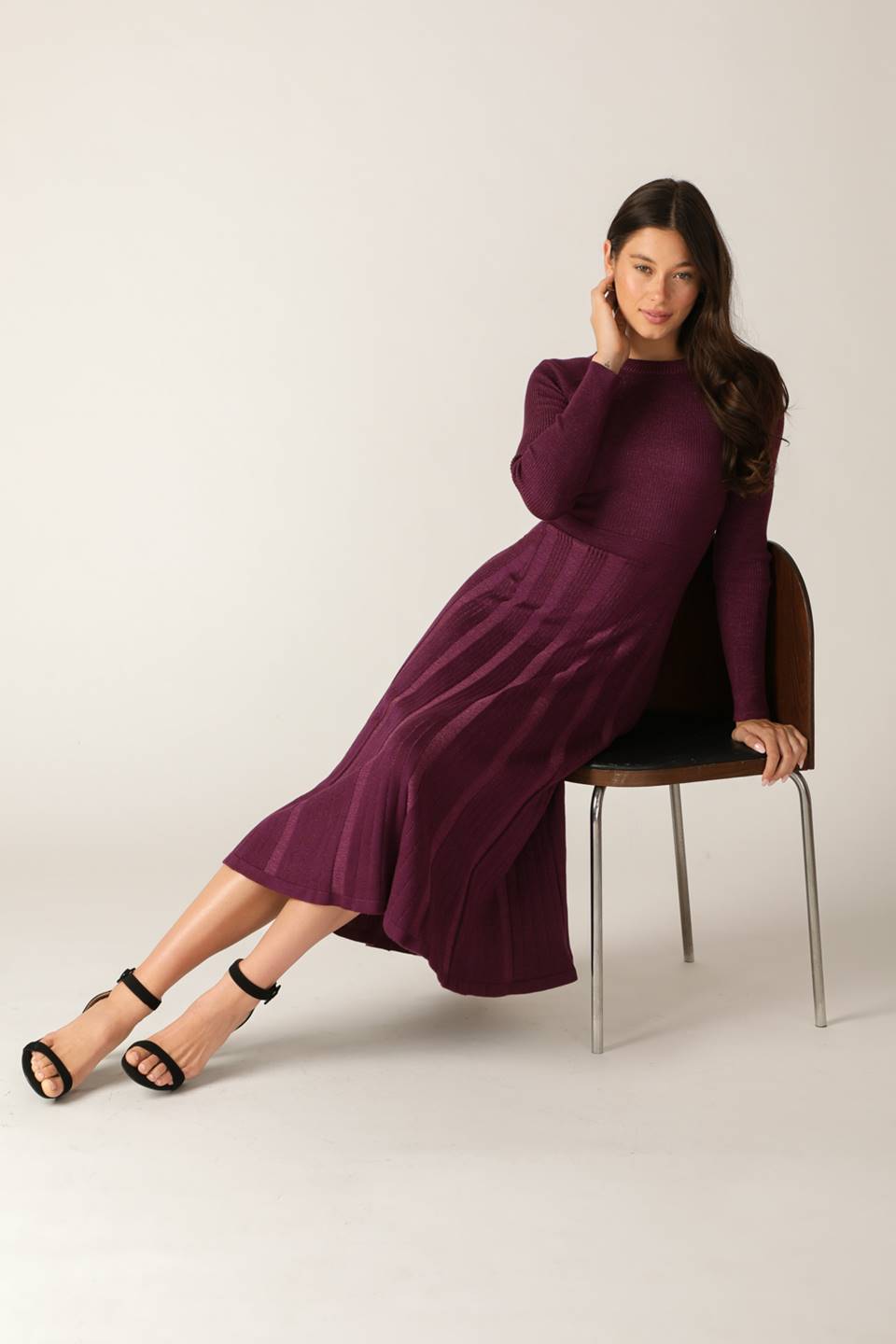 HIGH STANDARDS SWEATER MIDI DRESS-Vavasi