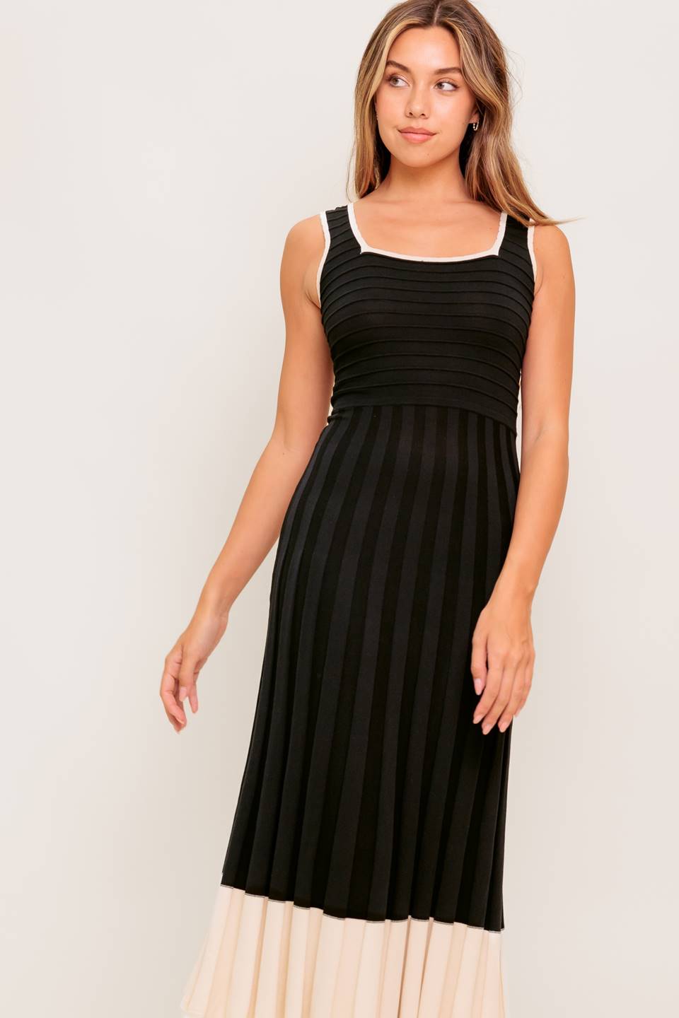 LAUREL BLACK & CREAM SWEATER MIDI DRESS-Vavasi
