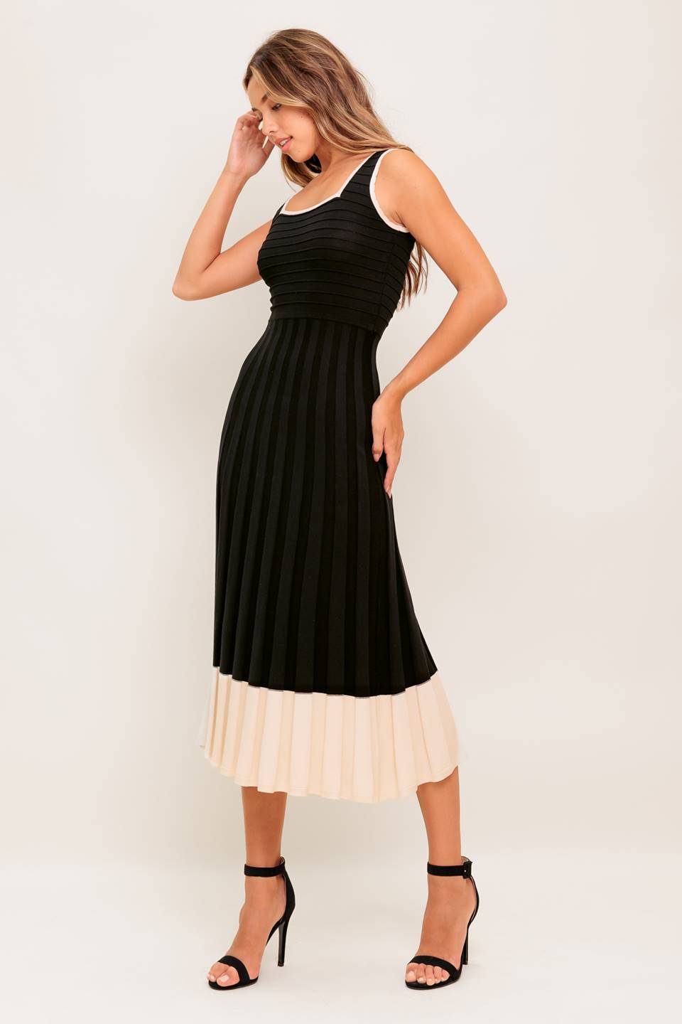 LAUREL BLACK & CREAM SWEATER MIDI DRESS-Vavasi