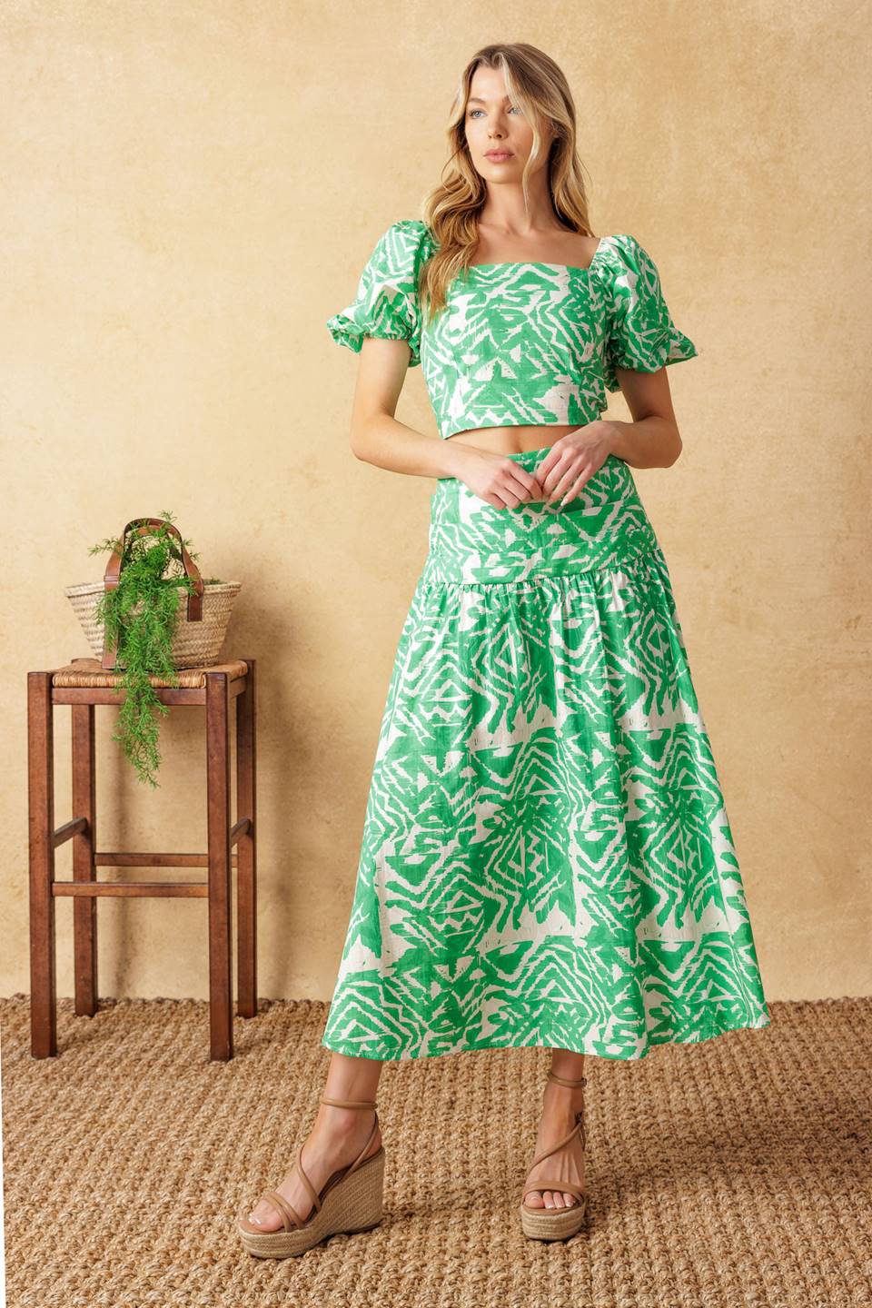 DESTINED FOR MORE - CROP TOP & SKIRT SET-Vavasi