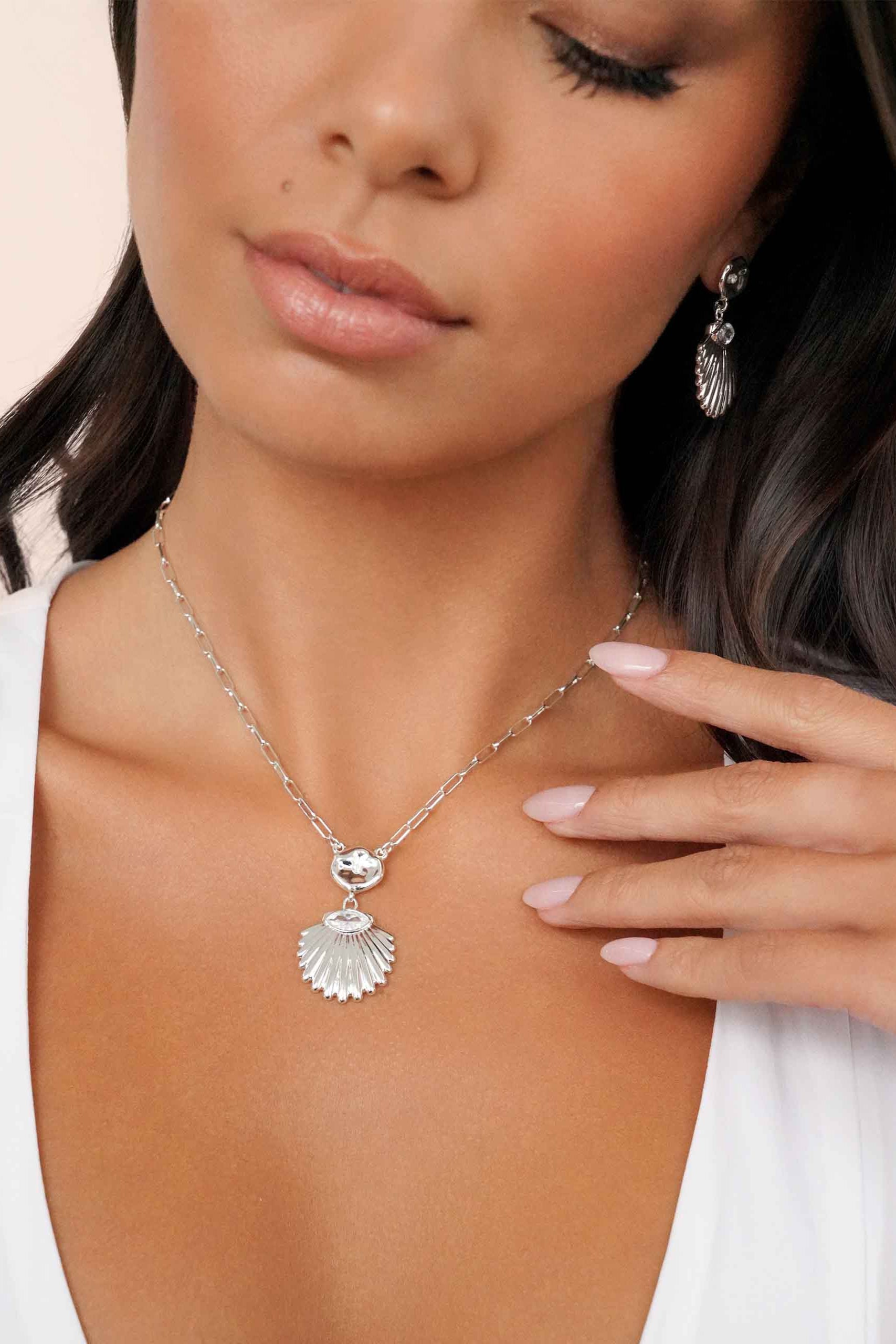 Santorini Pendant Necklace-Vavasi
