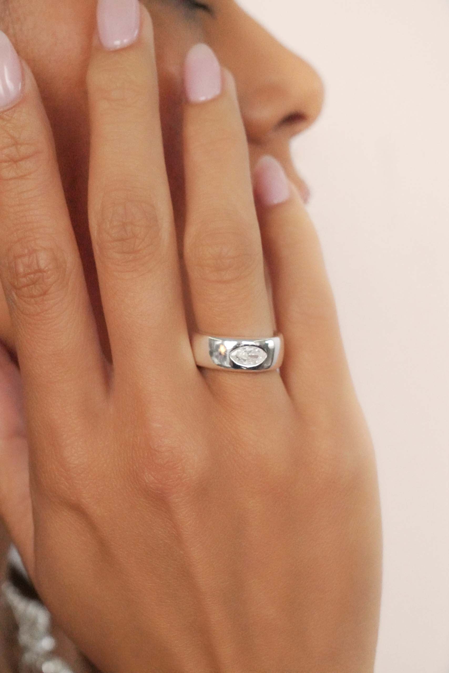 Marquise Cut Treasure Ring-Vavasi